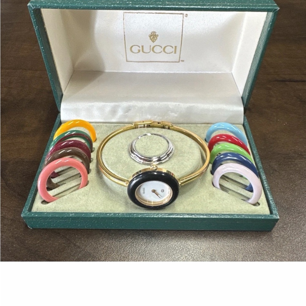 Vintage Gucci Women's Watch model 11/12 with 12 Bezels in box
